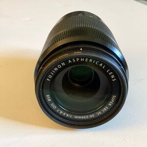** NEVER USED** 50-230mm FUJIFILM FUJINON SUPER EBC XC f/4.5-6.7 OIS Black Lens